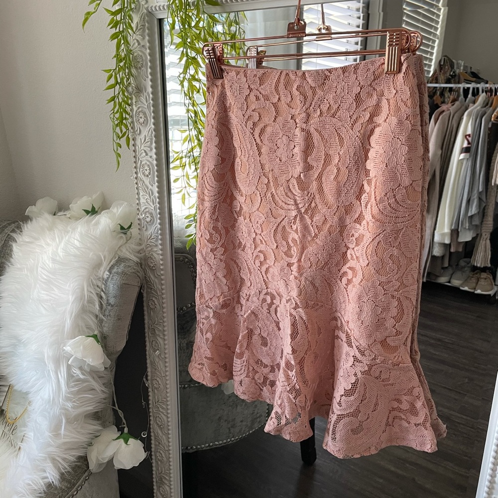 Blush Pink Lace Mini Skirt XS NWOT